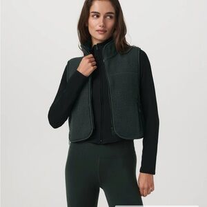 Alpine Vest in Evergreen